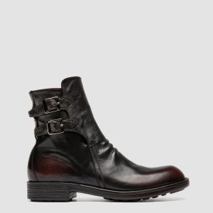 DIARY 114 - Brown Leather Zip Boots