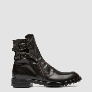DIARY 114 - Grey Leather Zipped Boots