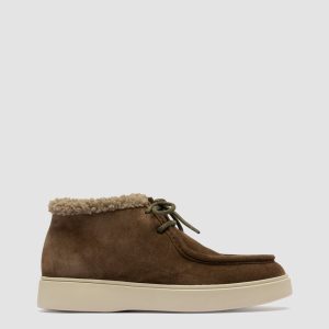 FRAME 110 - Brown Suede Chukka Boots