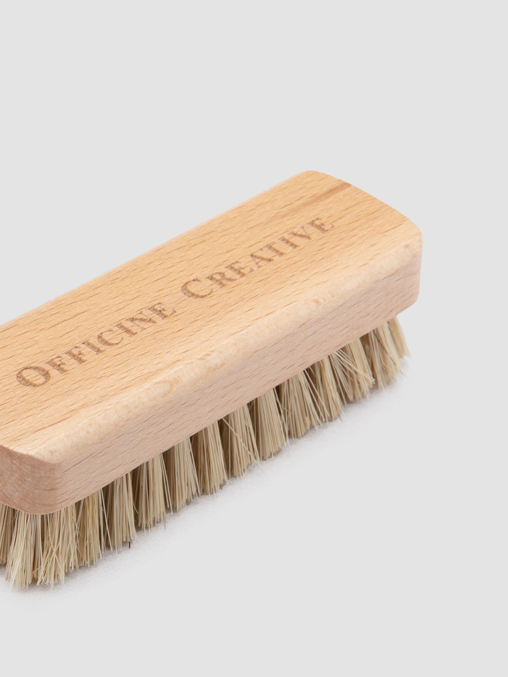 LUX FINISHING BRUSH - Light colour use - Image 3