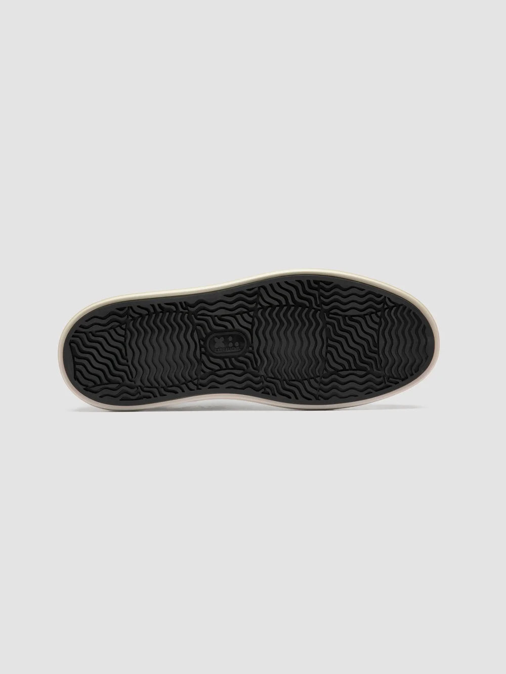 SLOUCH 001 - Black Leather Low Top Sneakers - Image 5