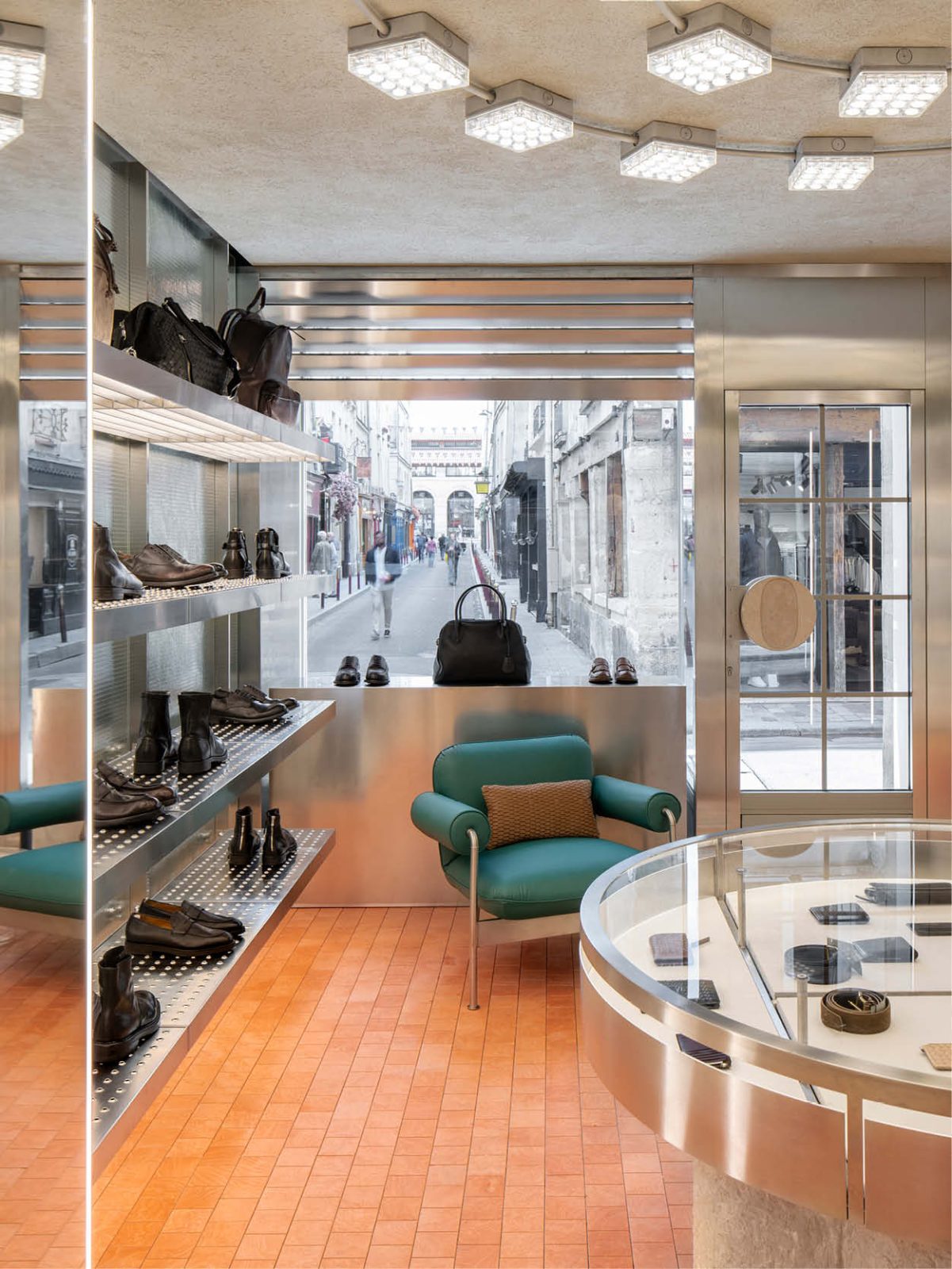 Officine Creative: Calzature e accessori artigianali